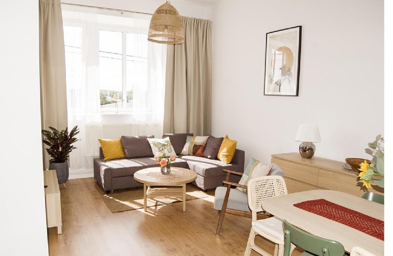 Apartament Na Jeziornej Kartuzy Luaran gambar